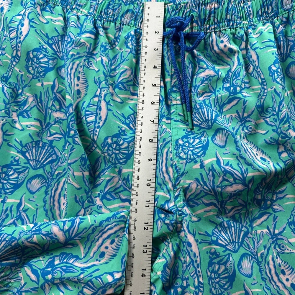 Vineyard Vines Swim Trunks Mens 2XT Green Seahorse Nautical Coastal Board Shorts
